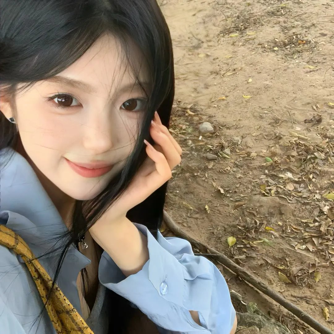 满船春色